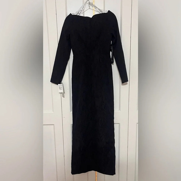 KAY UNGER JUDE COLUMN GOWN - Picture 11 of 11